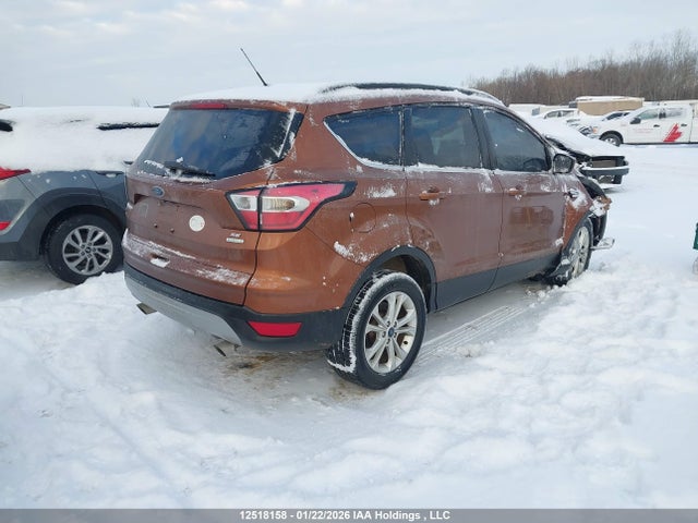1FMCU0GDXHUB93302 Ford Escape