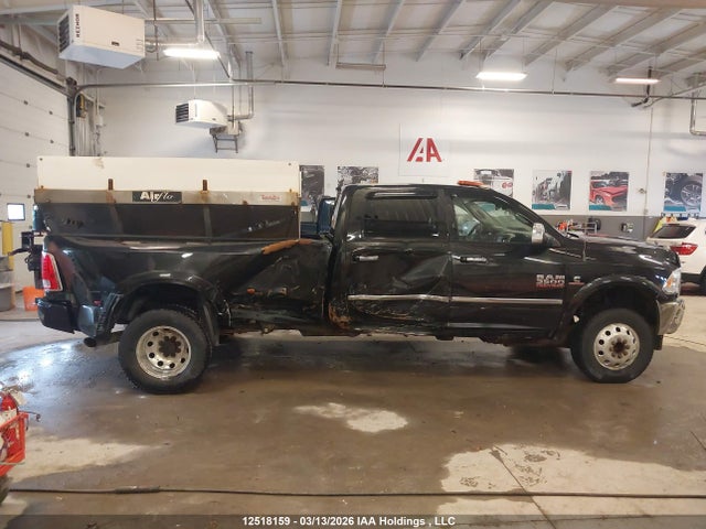 3C63RRJL7HG729689 RAM 3500 Laramie