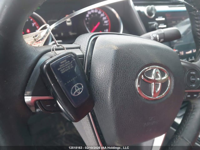 4T1B61HK1JU562000 Toyota CAMRY XSE