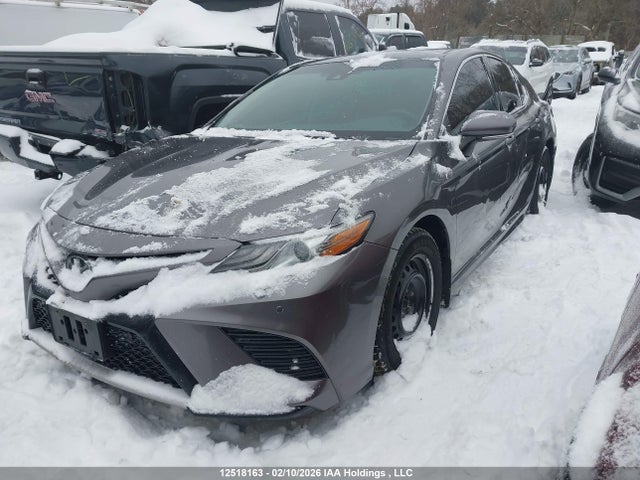 4T1B61HK1JU562000 Toyota CAMRY XSE