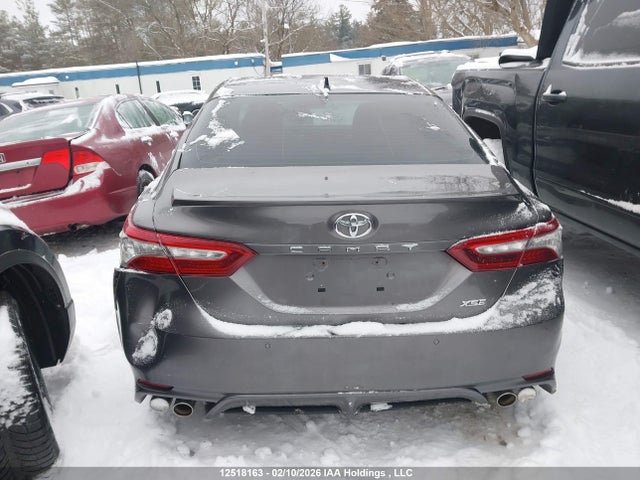4T1B61HK1JU562000 Toyota CAMRY XSE