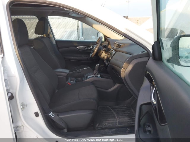5N1AT2MV1JC779806 Nissan Rogue Sv/sl