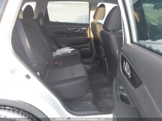 5N1AT2MV1JC779806 Nissan Rogue Sv/sl