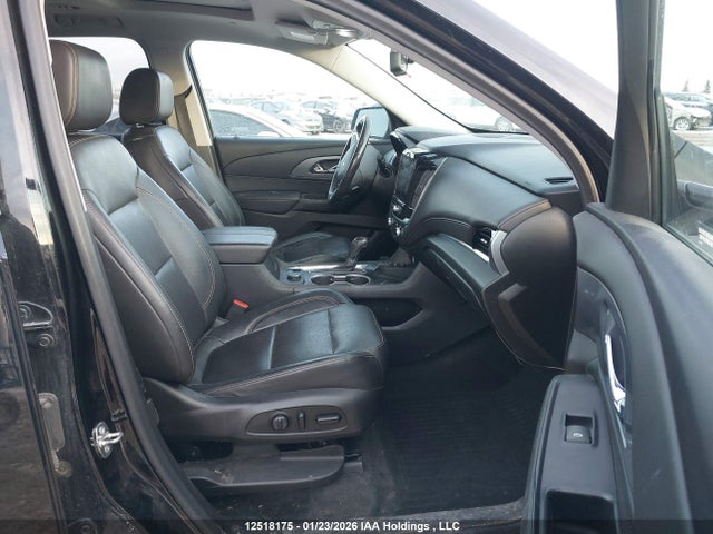 1GNEVKKW7LJ266674 Chevrolet Traverse Premier