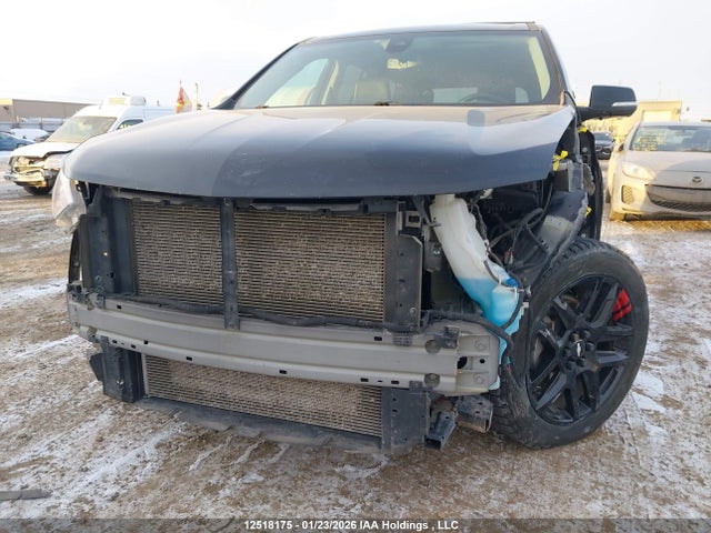 1GNEVKKW7LJ266674 Chevrolet Traverse Premier