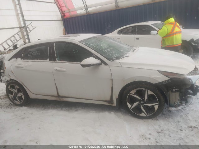 KMHLN4AG0MU070304 Hyundai ELANTRA SEL