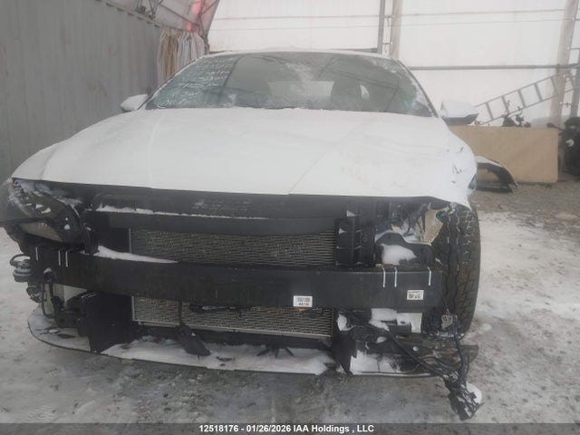KMHLN4AG0MU070304 Hyundai ELANTRA SEL