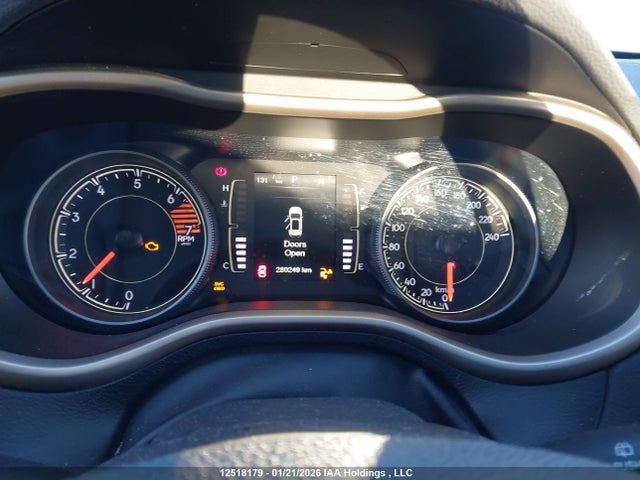 1C4PJMAB8GW352964 Jeep Cherokee Sport