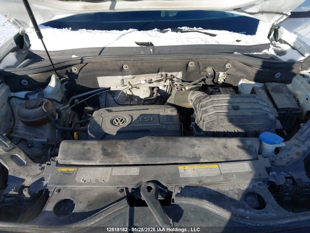 2021 Volkswagen Atlas Cross Sport მანქანა იყიდება აუქციონზე, vin: 1V2GC2CAXMC223381, აუქციონის ნომერი: 12518182