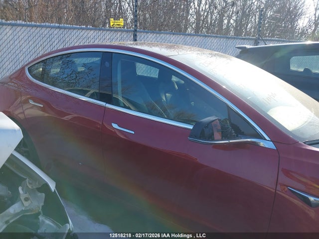 5YJ3E1EBXJF109583 Tesla MODEL 3