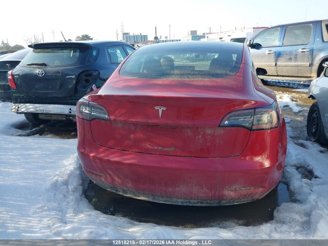5YJ3E1EBXJF109583 Tesla MODEL 3