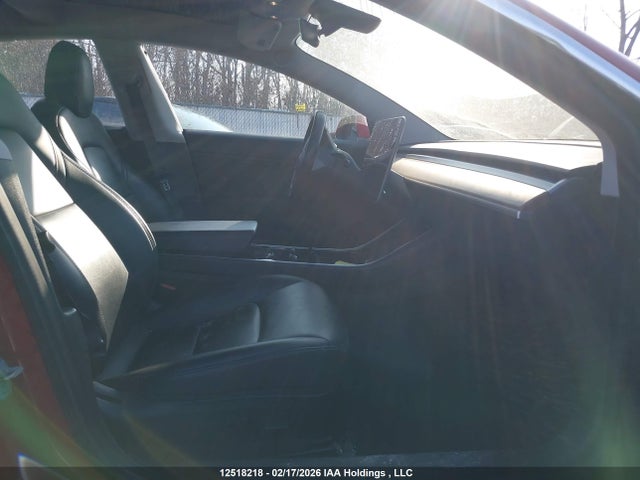 5YJ3E1EBXJF109583 Tesla MODEL 3
