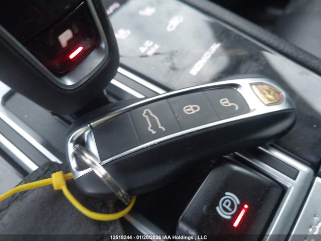 WP1AA2AY8KDA03417 Porsche Cayenne