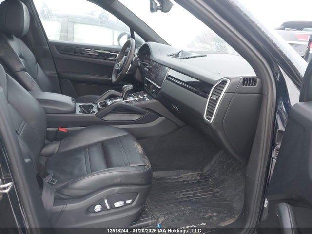 WP1AA2AY8KDA03417 Porsche Cayenne