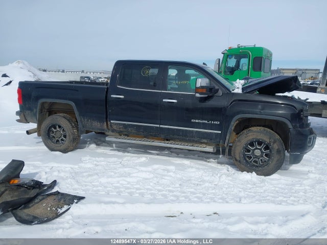 1GT12UE85GF286469 GMC Sierra 2500hd Denali