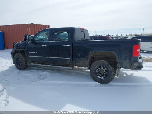 1GT12UE85GF286469 GMC Sierra 2500hd Denali