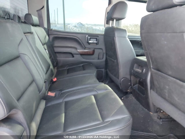 1GT42XC82GF125479 GMC Sierra 3500hd Slt