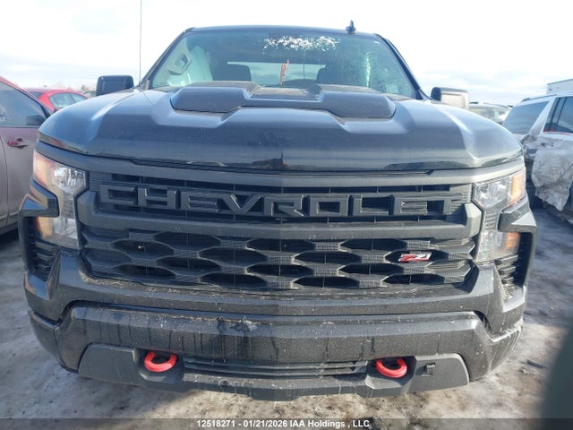 3GCUKCED4SG228879 Chevrolet Silverado K1500 Trail Boss Custom