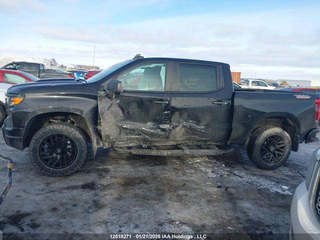 3GCUKCED4SG228879 Chevrolet Silverado K1500 Trail Boss Custom