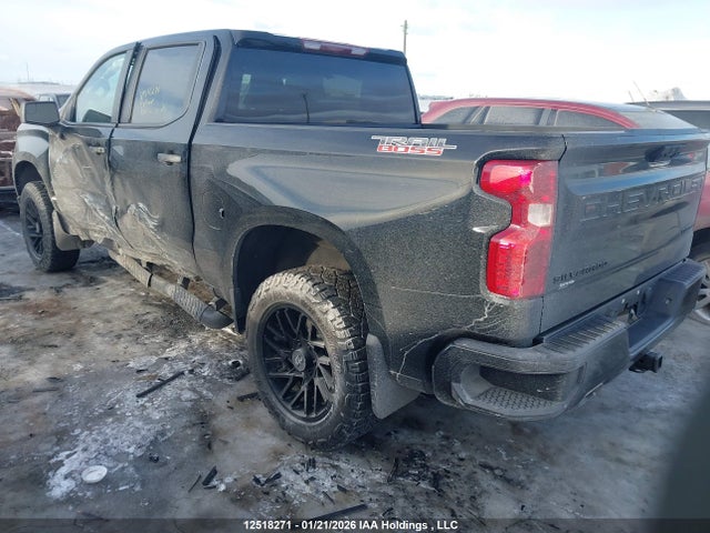 3GCUKCED4SG228879 Chevrolet Silverado K1500 Trail Boss Custom