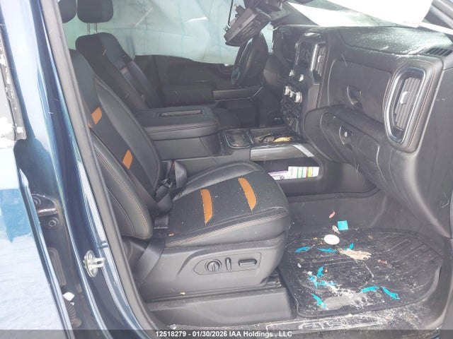 1GTP9EED0KZ373812 GMC Sierra K1500 At4