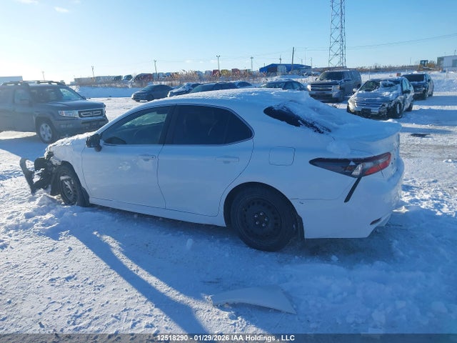 4T1G11AK7NU696224 Toyota CAMRY SE