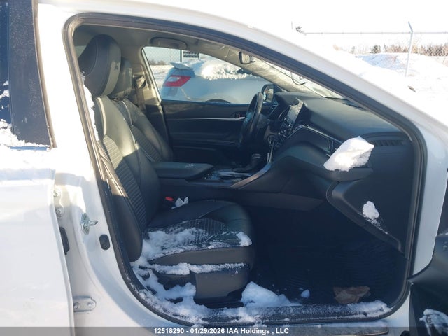 4T1G11AK7NU696224 Toyota CAMRY SE