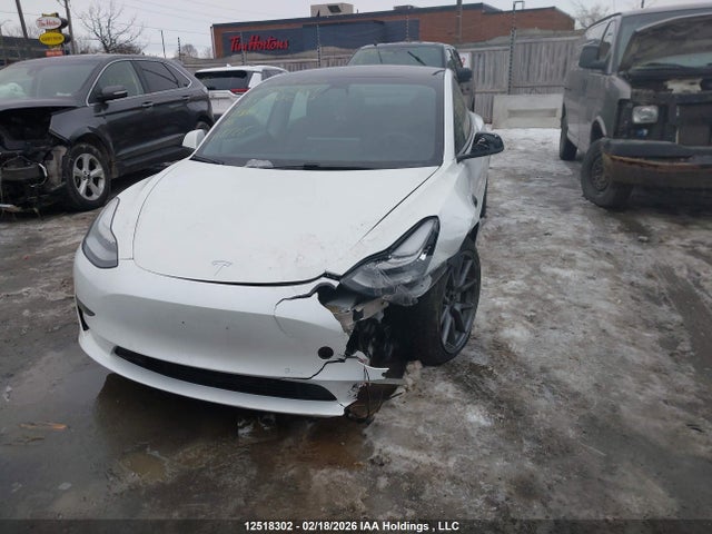 5YJ3E1EA9MF856961 Tesla Model 3 Standard Range/standard Range Plus