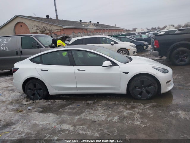 5YJ3E1EA9MF856961 Tesla Model 3 Standard Range/standard Range Plus