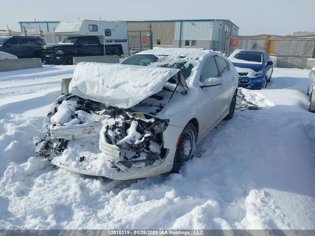 1C3CCCAB9FN735761 Chrysler 200 Limited
