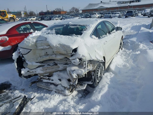 1C3CCCAB9FN735761 Chrysler 200 Limited