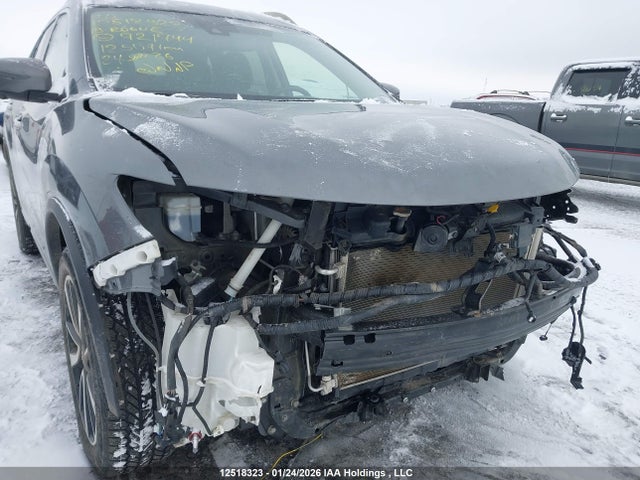 2019 Nissan Rogue Sl მანქანა იყიდება აუქციონზე, vin: 5N1AT2MVXKC721744, აუქციონის ნომერი: 12518323