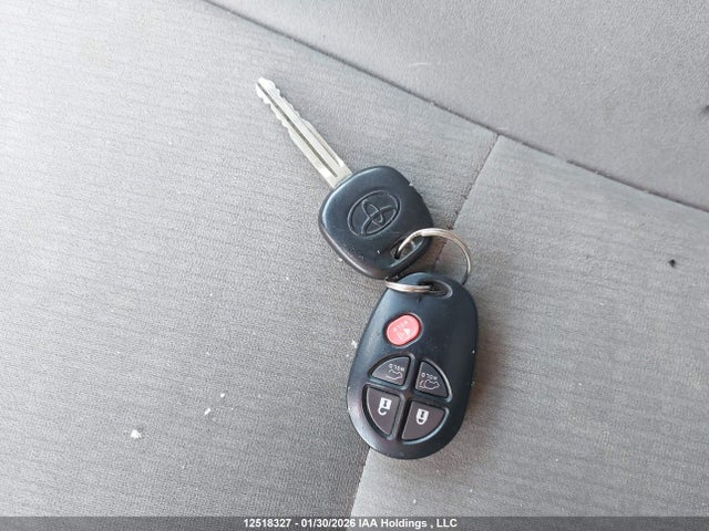 Aukcja sprzedaży 2013 Toyota Highlander V6, vin: 5TDBK3EH8DS276688, numer aukcji: 12518327