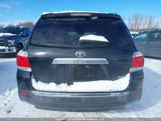 Aukcja sprzedaży 2013 Toyota Highlander V6, vin: 5TDBK3EH8DS276688, numer aukcji: 12518327