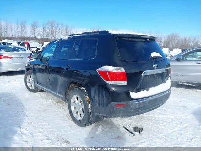 Aukcja sprzedaży 2013 Toyota Highlander V6, vin: 5TDBK3EH8DS276688, numer aukcji: 12518327