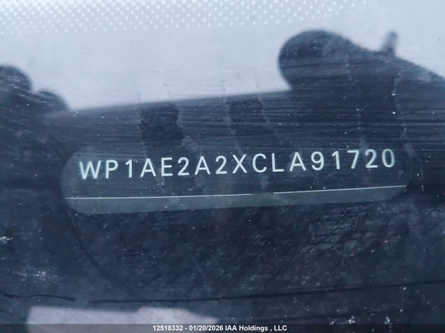 12518332 :رقم المزاد ، WP1AE2A2XCLA91720 vin ، 2012 Porsche Cayenne S Hybrid مزاد بيع