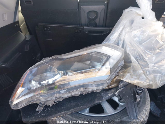 5N1AT2MV1HC802561 Nissan Rogue Sv/sl