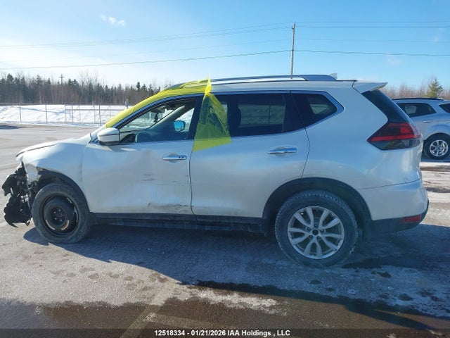 5N1AT2MV1HC802561 Nissan Rogue Sv/sl