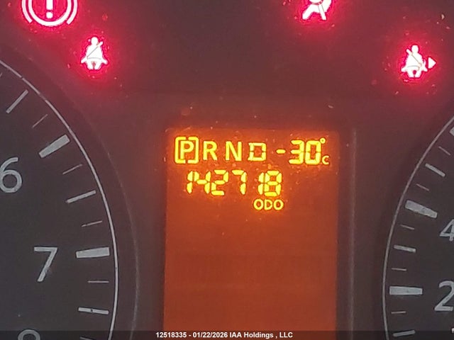 1N6BF0KM9LN801263 Nissan Nv Cargo Nv1500 S V6