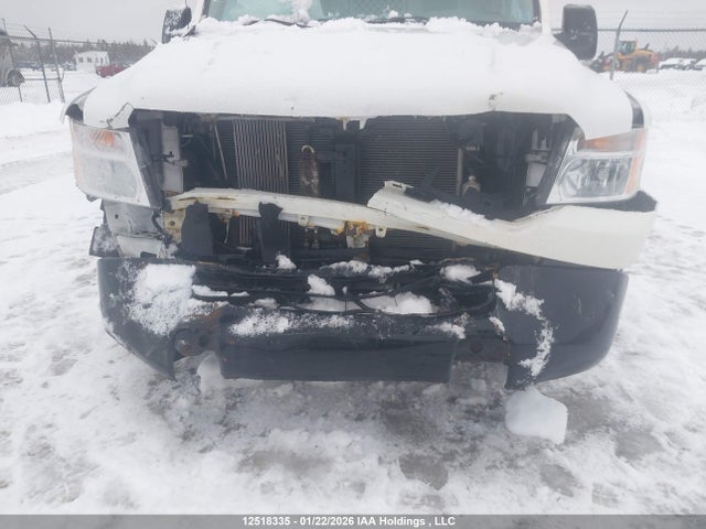 1N6BF0KM9LN801263 Nissan Nv Cargo Nv1500 S V6