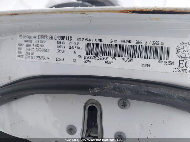 12518353 :رقم المزاد ، 1C6RR7GT5DS679433 vin ، 2013 Ram 1500 Slt مزاد بيع