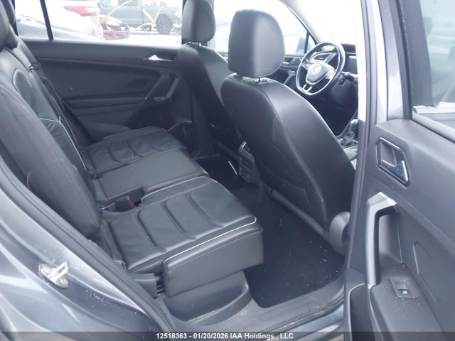 Aukcja sprzedaży 2018 Volkswagen Tiguan Sel Premium, vin: 3VV4B7AX2JM005104, numer aukcji: 12518363
