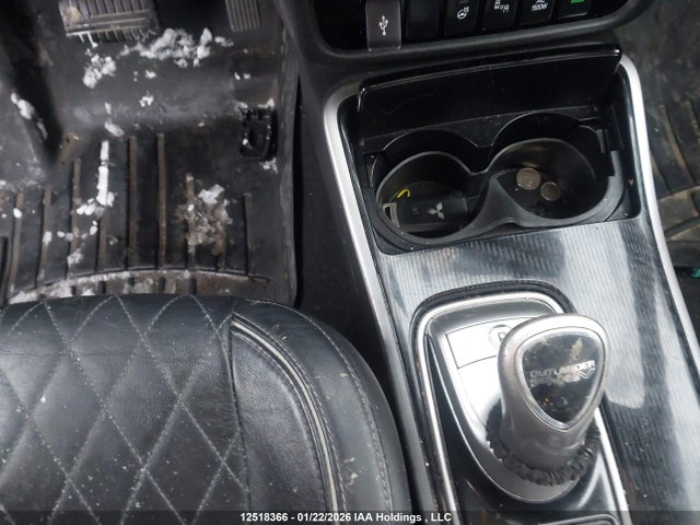 12518366 :رقم المزاد ، JA4J24A50LZ605579 vin ، 2020 Mitsubishi Outlander Sel/gt/fe مزاد بيع