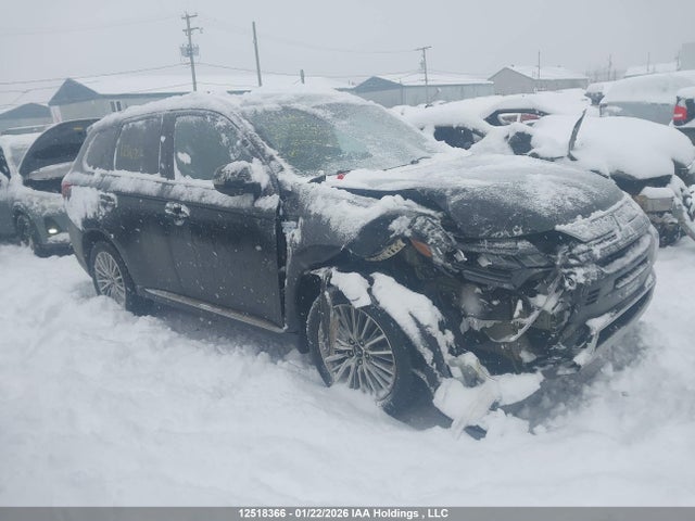 12518366 :رقم المزاد ، JA4J24A50LZ605579 vin ، 2020 Mitsubishi Outlander Sel/gt/fe مزاد بيع