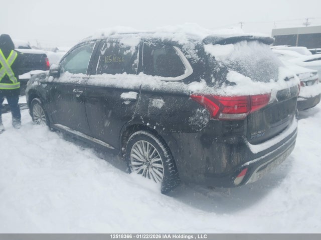 12518366 :رقم المزاد ، JA4J24A50LZ605579 vin ، 2020 Mitsubishi Outlander Sel/gt/fe مزاد بيع