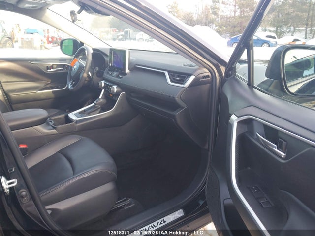 2T3R1RFV8RC420952 Toyota Rav4 Xle/xle Premium