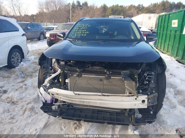 2T3R1RFV8RC420952 Toyota Rav4 Xle/xle Premium