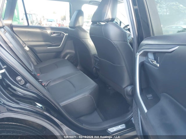 2T3R1RFV8RC420952 Toyota Rav4 Xle/xle Premium