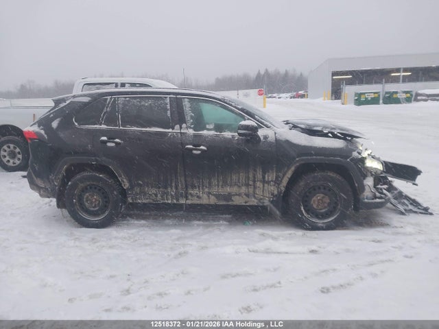 Aukcja sprzedaży 2021 Toyota Rav4 Xle, vin: 2T3R1RFV9MW198705, numer aukcji: 12518372