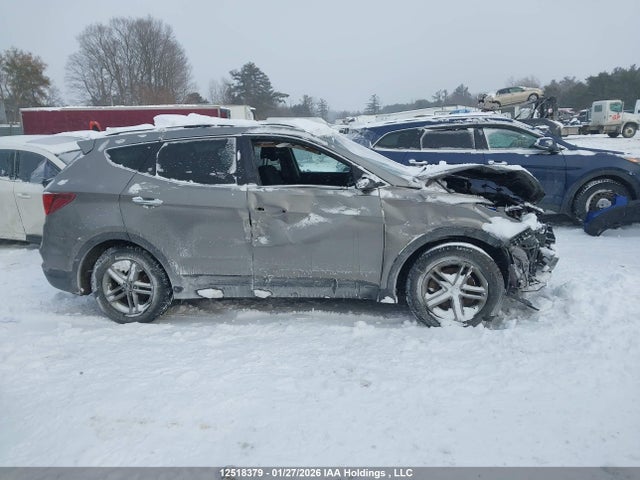 5XYZUDLB8HG399732 Hyundai Santa Fe